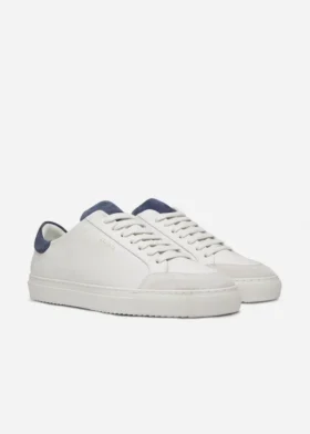 Clean 90 Triple Sneaker