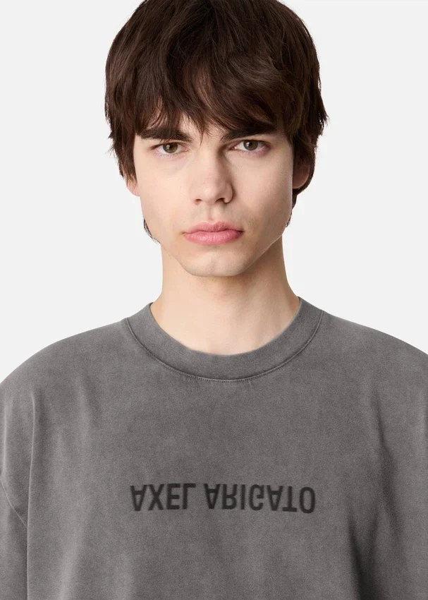 Distort gewassen T-shirt Distort gewassen T-shirt