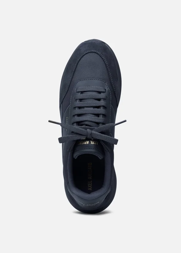 Genesis Neo Runner Genesis Neo Runner