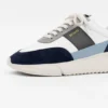 Genesis Vintage Runner