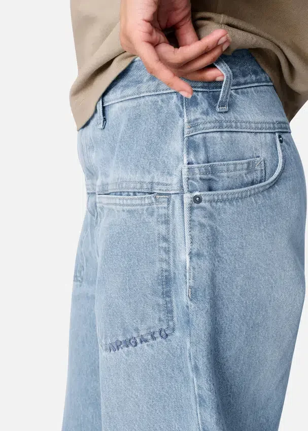 Invert Relaxed Jeans Invert Relaxed Jeans