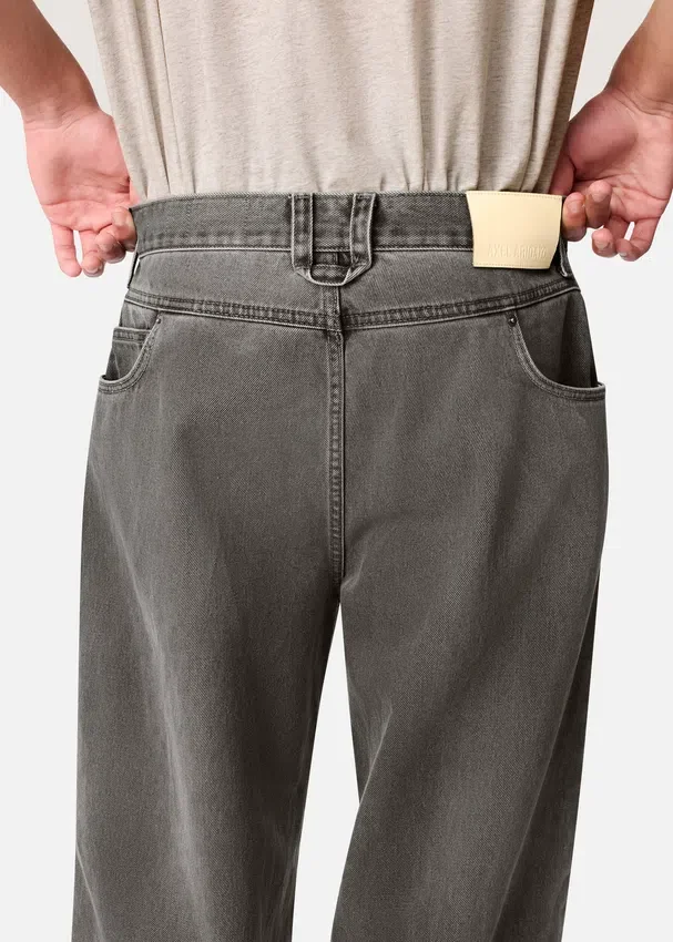 Invert Relaxed Jeans Invert Relaxed Jeans