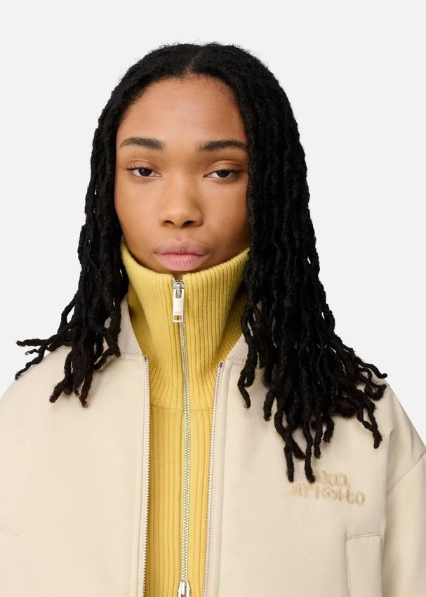 Lola-bomberjack Lola-bomberjack