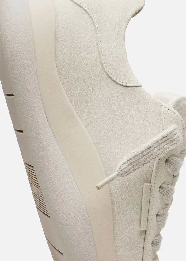 Squish Sneaker Squish Sneaker